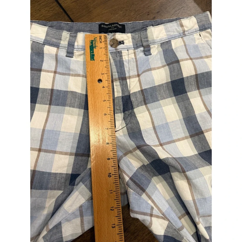 Banana Republic Aiden Shorts Men 34 Blue White‎ Plaid Flat Front Slim 9 Inseam